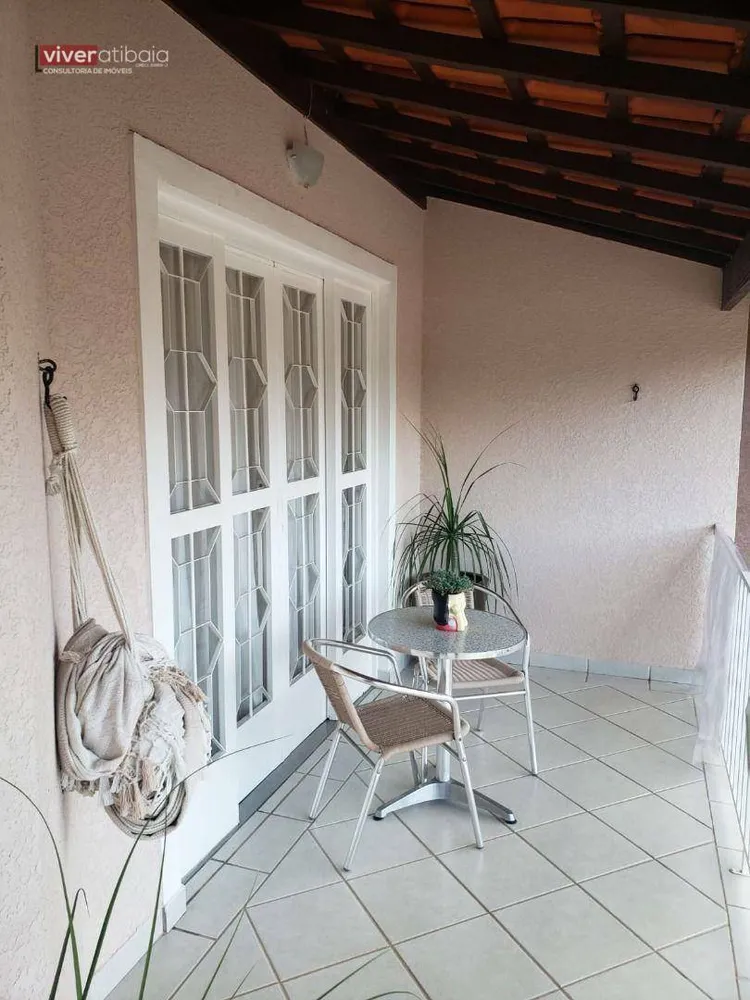 Casa, 3 quartos, 210 m² - Foto 2