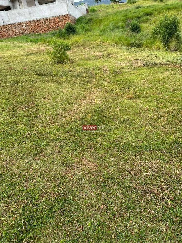 Loteamento e Condomínio, 702 m² - Foto 1