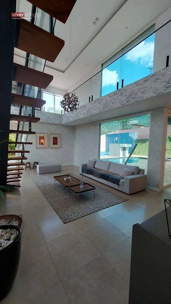 Casa, 3 quartos, 314 m² - Foto 1