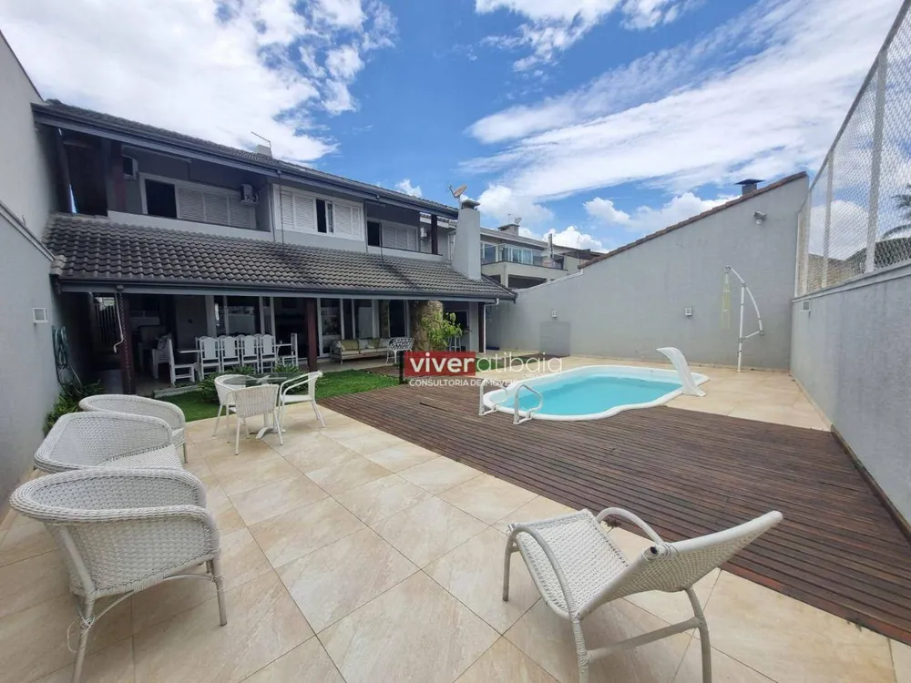 Casa, 5 quartos, 282 m² - Foto 3