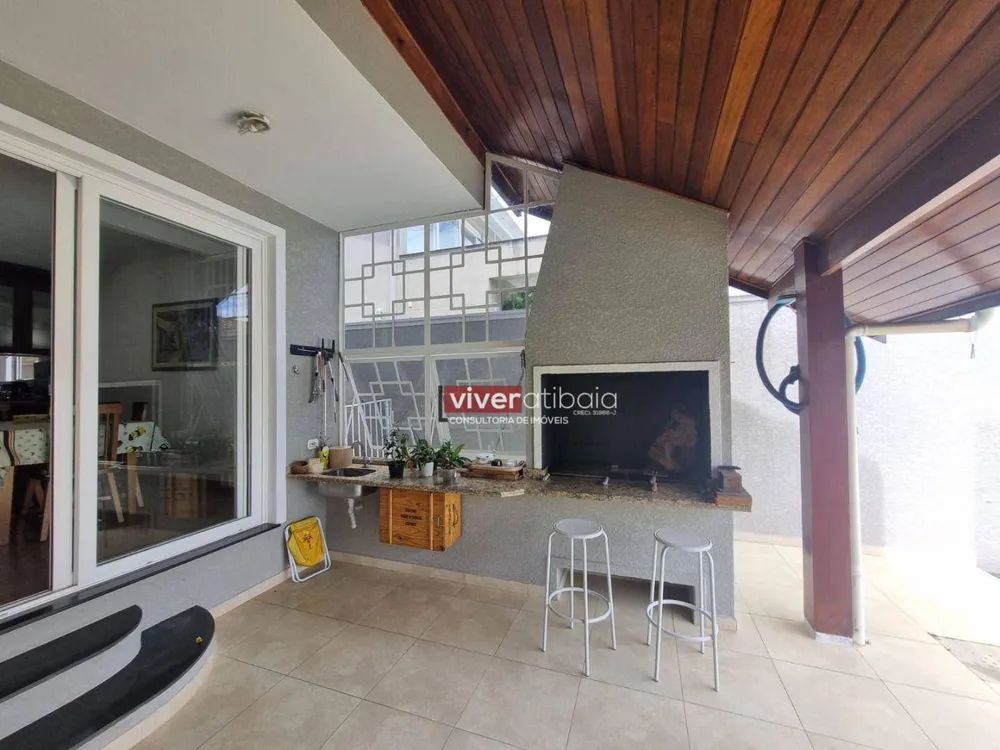 Casa, 5 quartos, 282 m² - Foto 1
