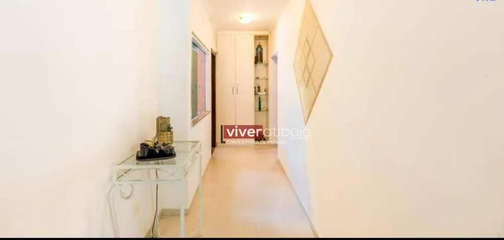 Casa, 5 quartos, 237 m² - Foto 4