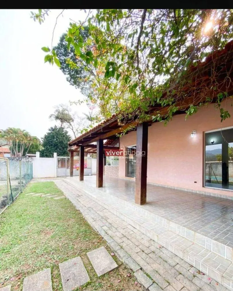 Casa, 3 quartos, 257 m² - Foto 1