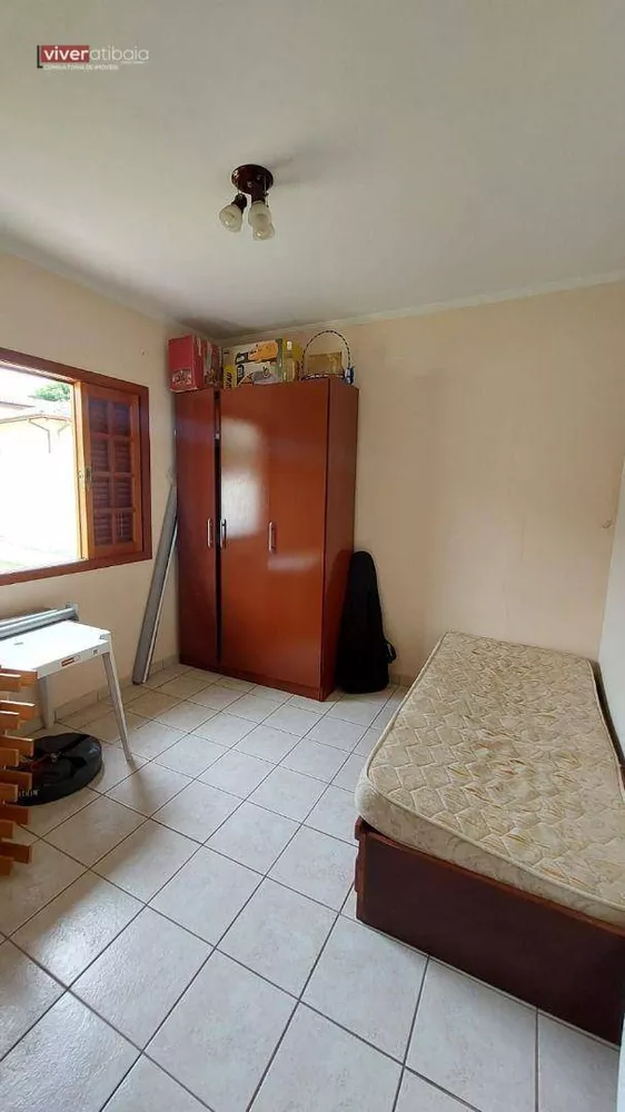 Casa à venda com 3 quartos, 250m² - Foto 2