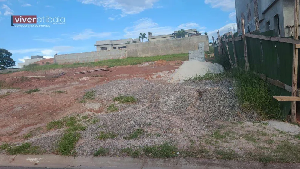 Loteamento e Condomínio, 680 m² - Foto 1