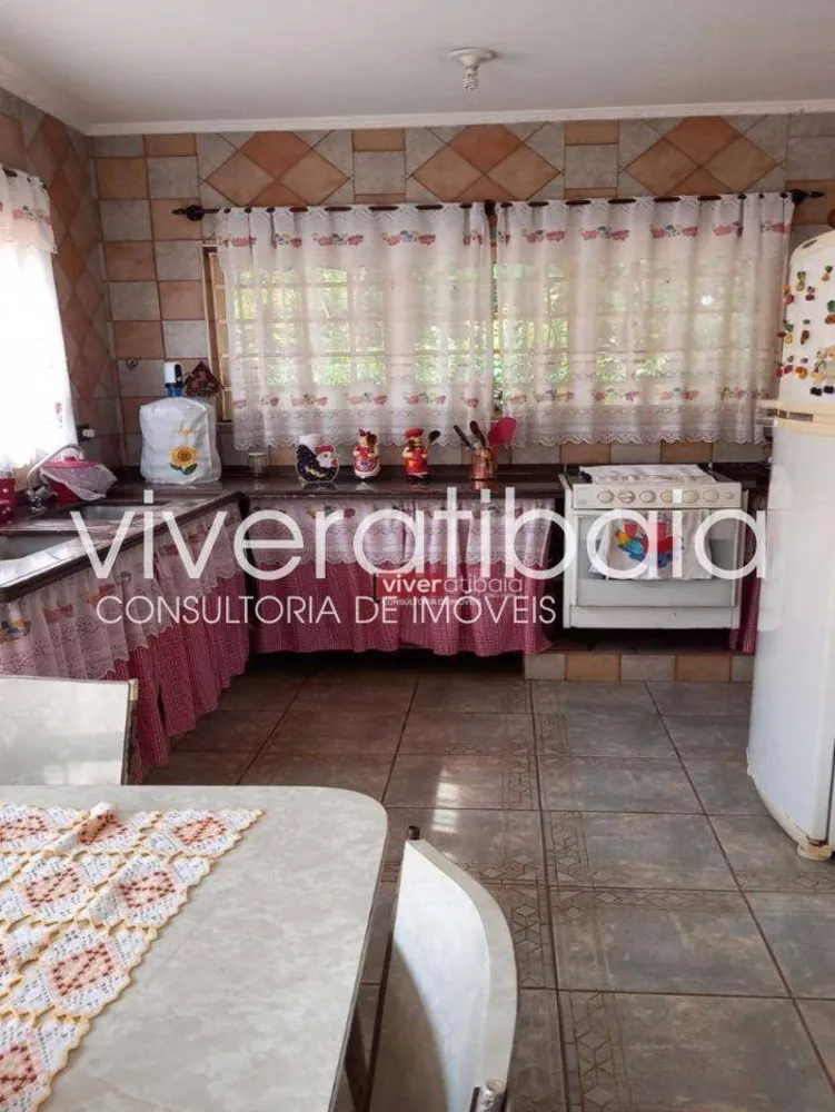 Casa, 3 quartos, 228 m² - Foto 1