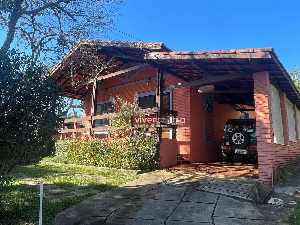 Casa, 3 quartos, 192 m² - Foto 1