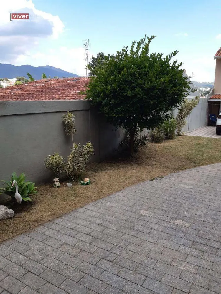 Casa, 3 quartos, 256 m² - Foto 6