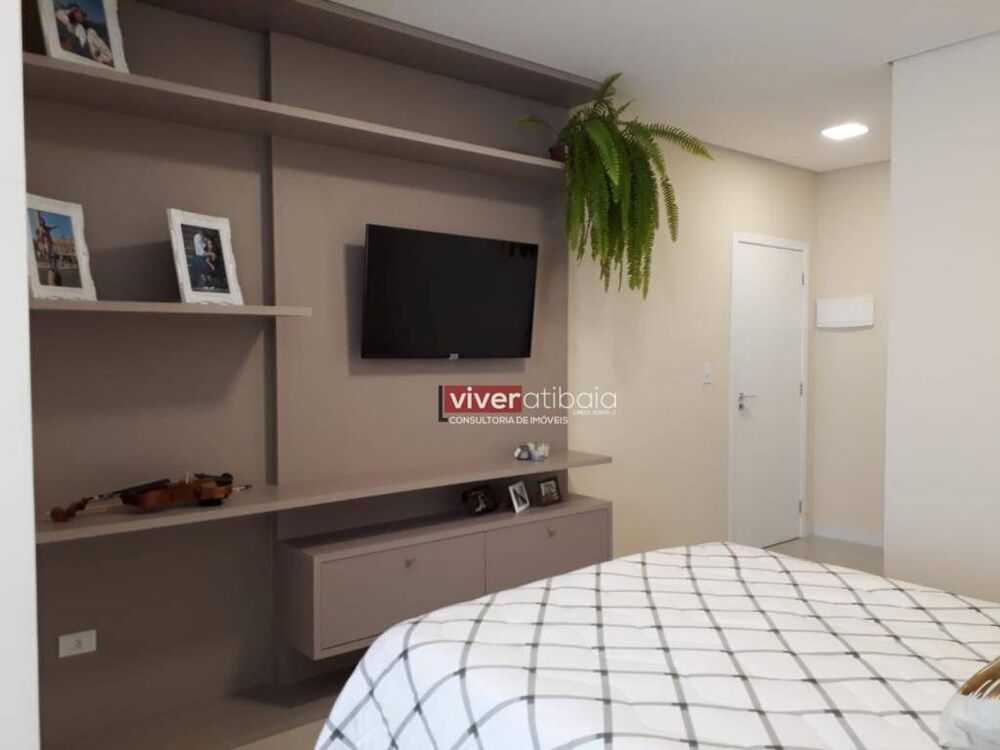 Casa à venda com 3 quartos, 350m² - Foto 2