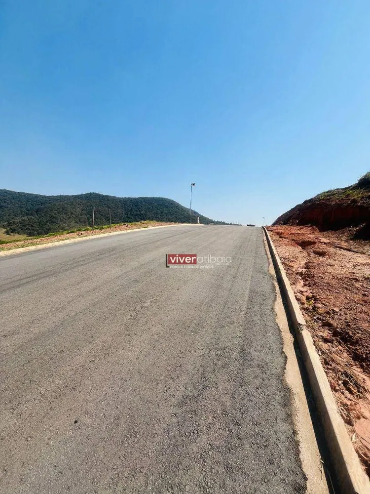 Loteamento e Condomínio, 300 m² - Foto 1