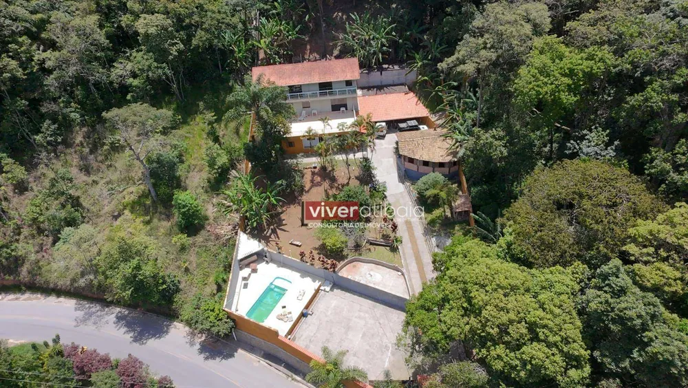 Chácara, 5 quartos, 4222 m² - Foto 1