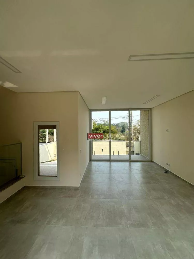 Casa à venda com 3 quartos, 305m² - Foto 4