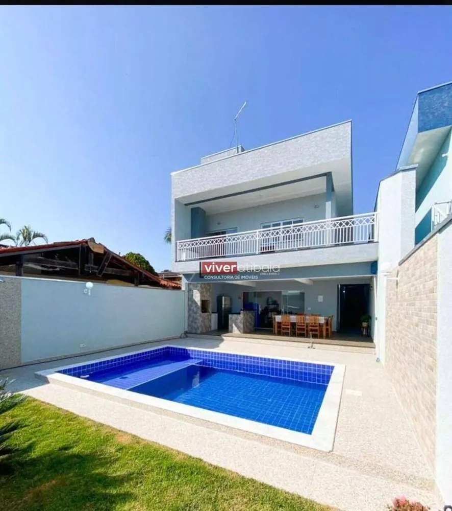 Casa, 3 quartos, 256 m² - Foto 3