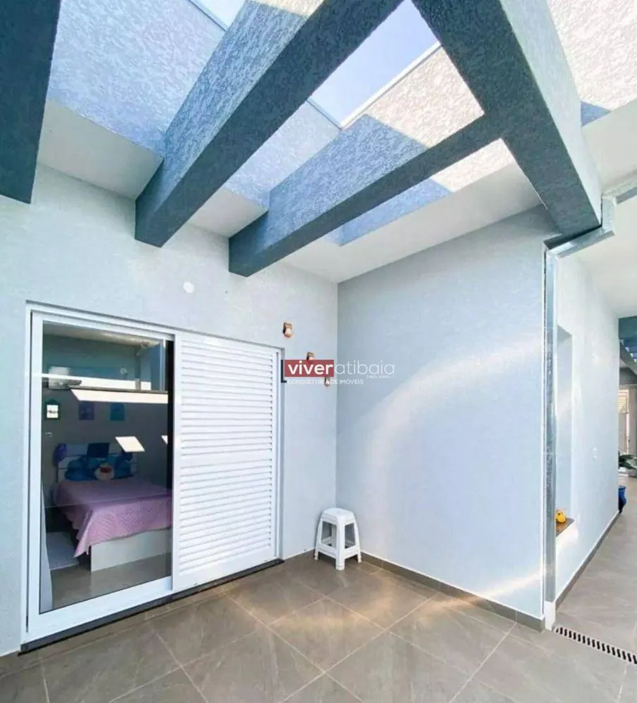 Casa, 3 quartos, 256 m² - Foto 1