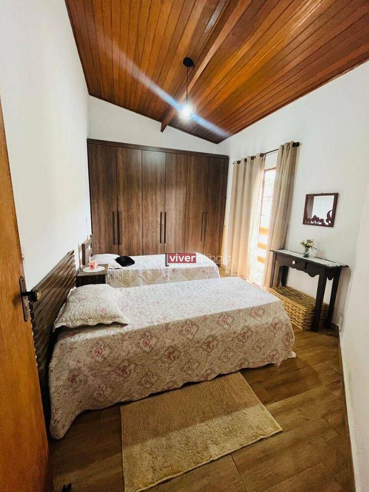 Casa, 3 quartos, 220 m² - Foto 3