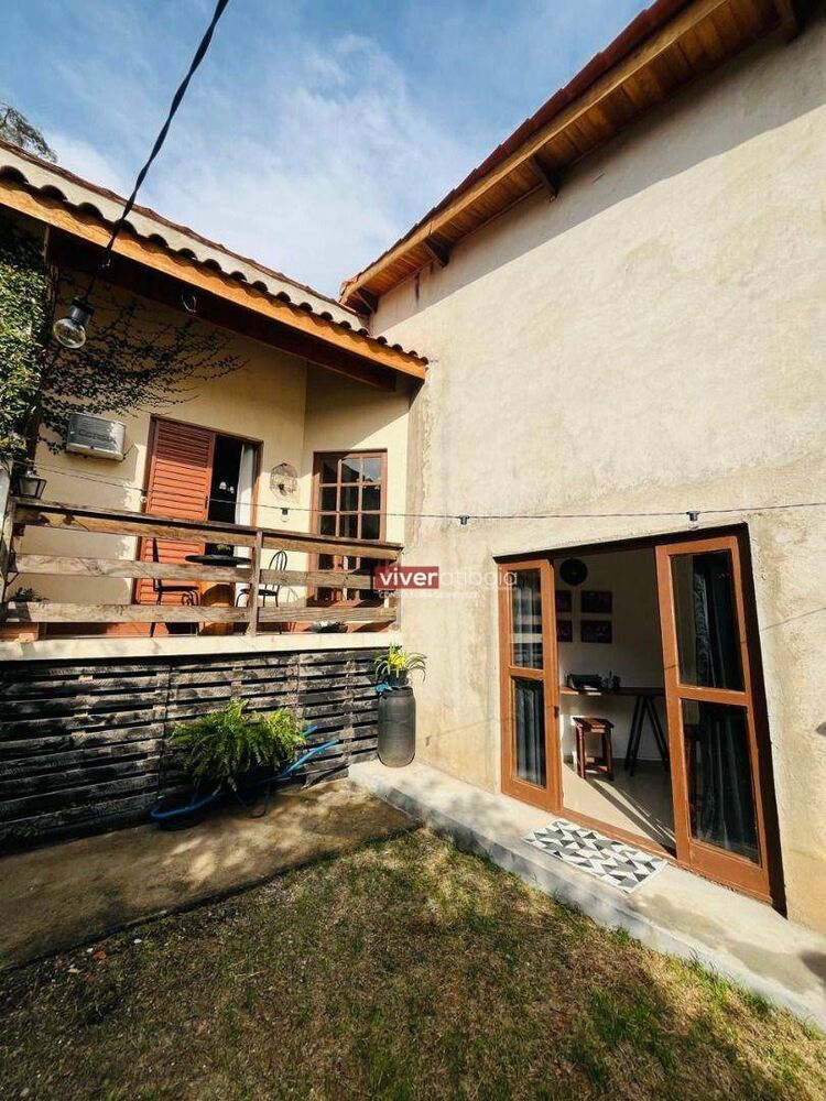 Casa, 3 quartos, 220 m² - Foto 2