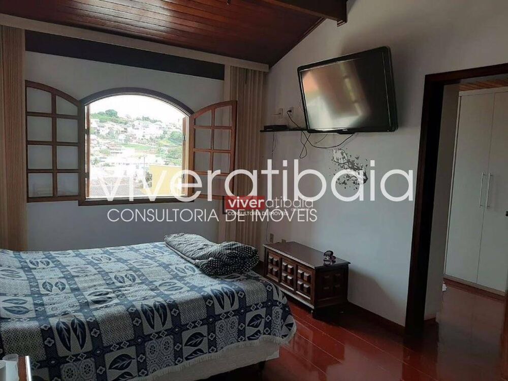 Casa, 4 quartos, 272 m² - Foto 2