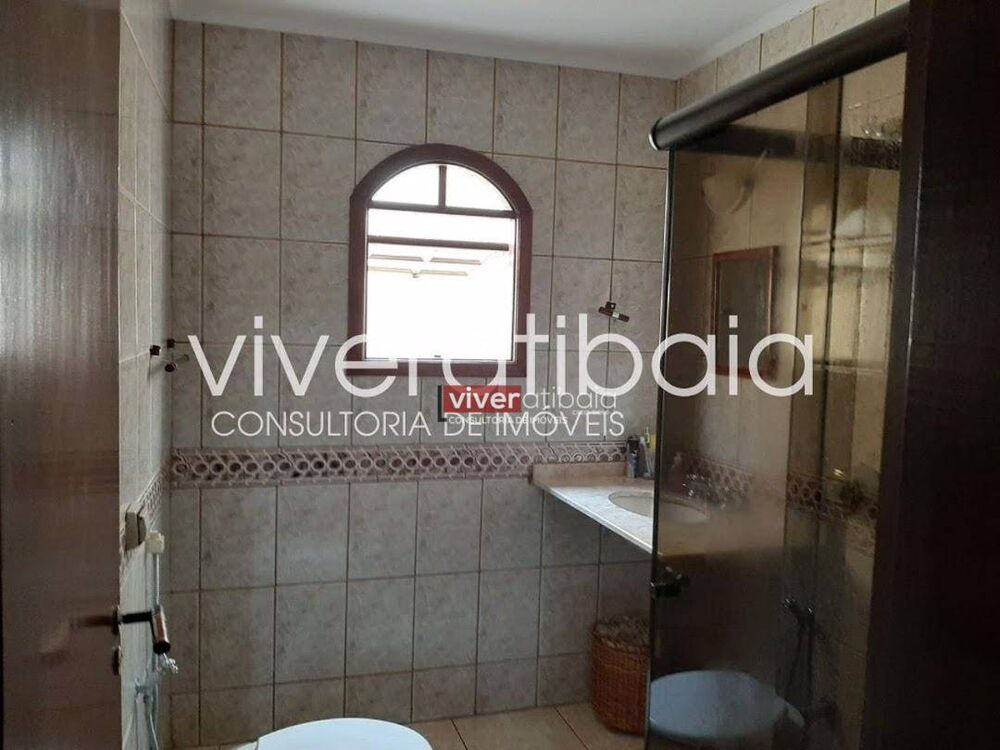 Casa, 4 quartos, 272 m² - Foto 1