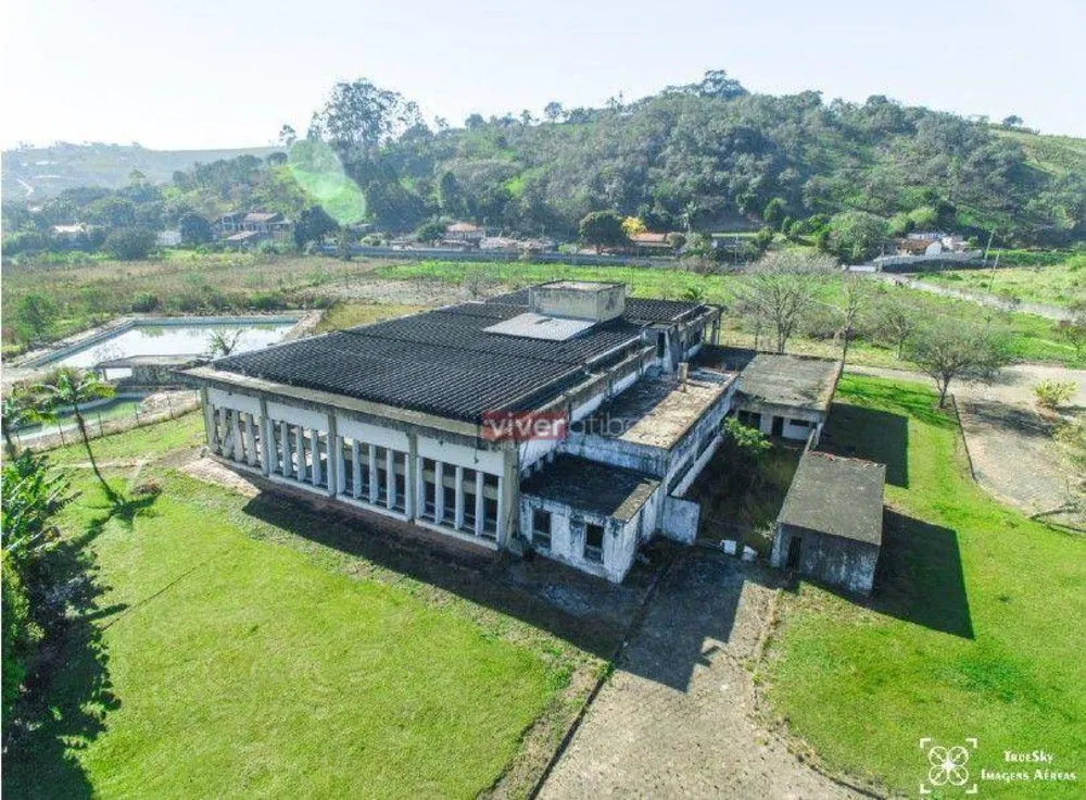 Hotel, 2500 m² - Foto 1