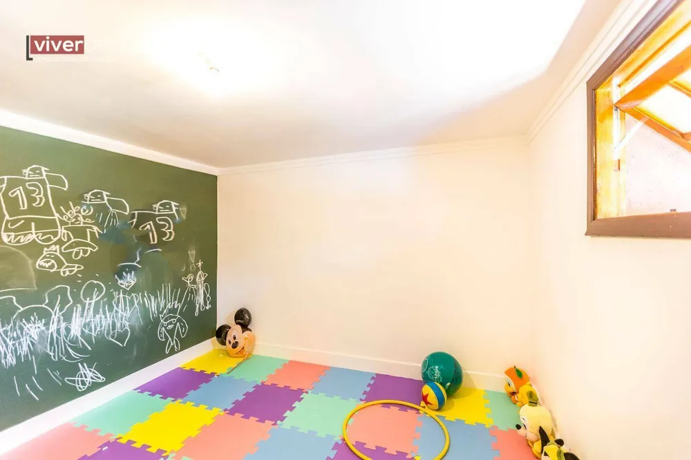 Casa, 4 quartos, 343 m² - Foto 1