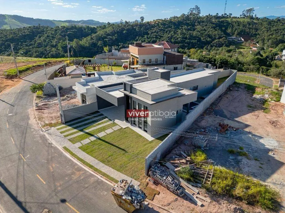 Casa, 3 quartos, 199 m² - Foto 2