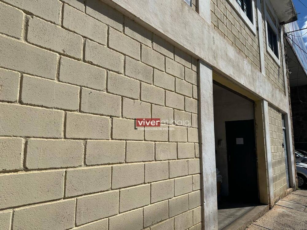 Depósito-Galpão-Armazém para alugar, 2100m² - Foto 1