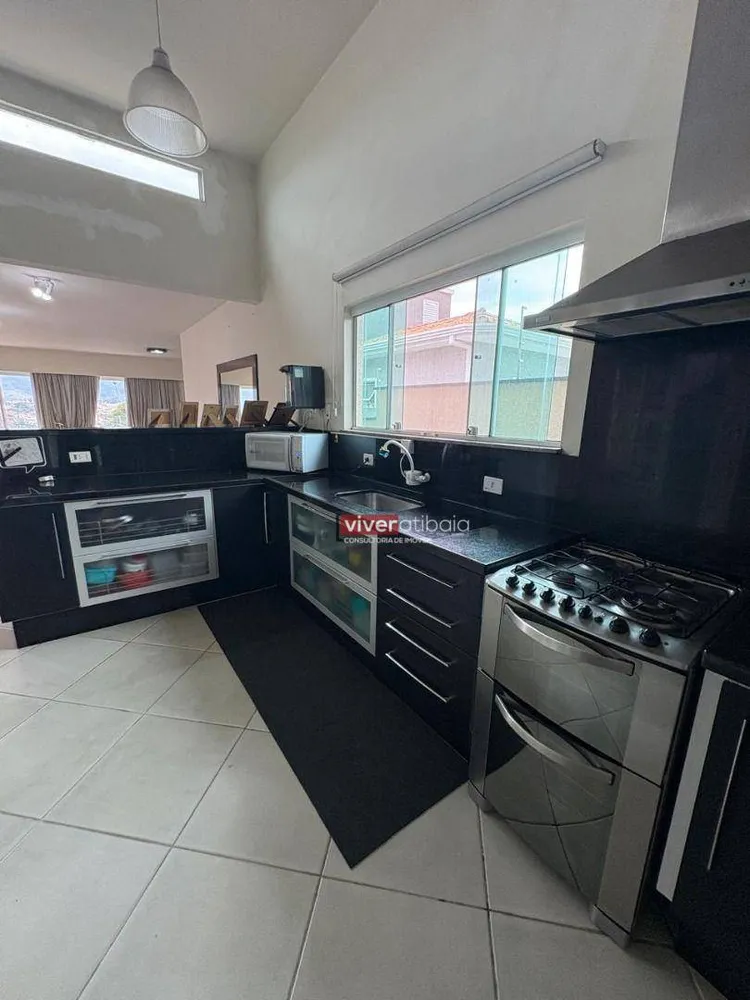 Casa, 3 quartos, 291 m² - Foto 1