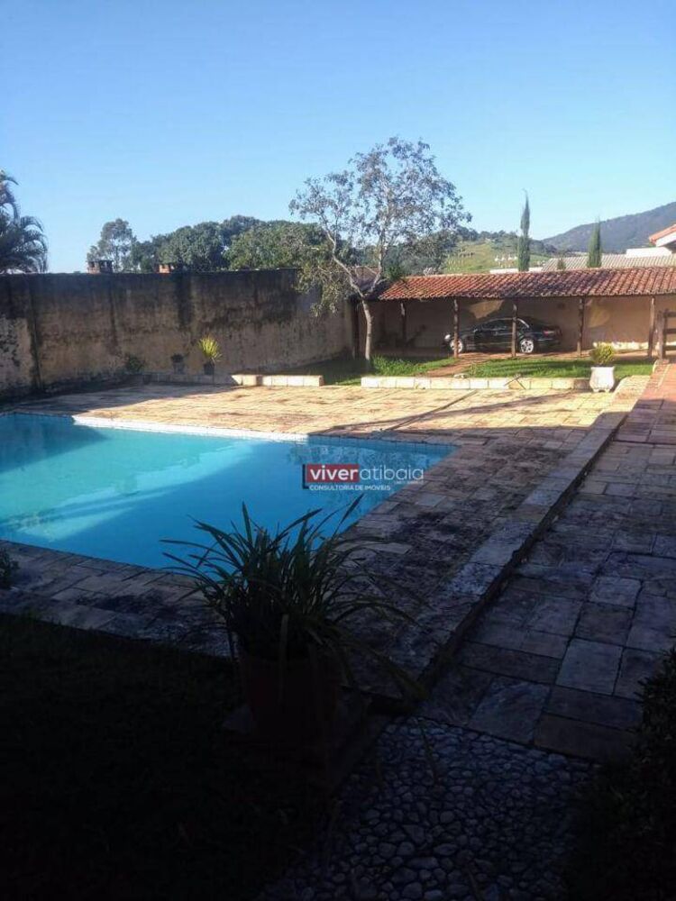 Casa à venda com 2 quartos, 340m² - Foto 2