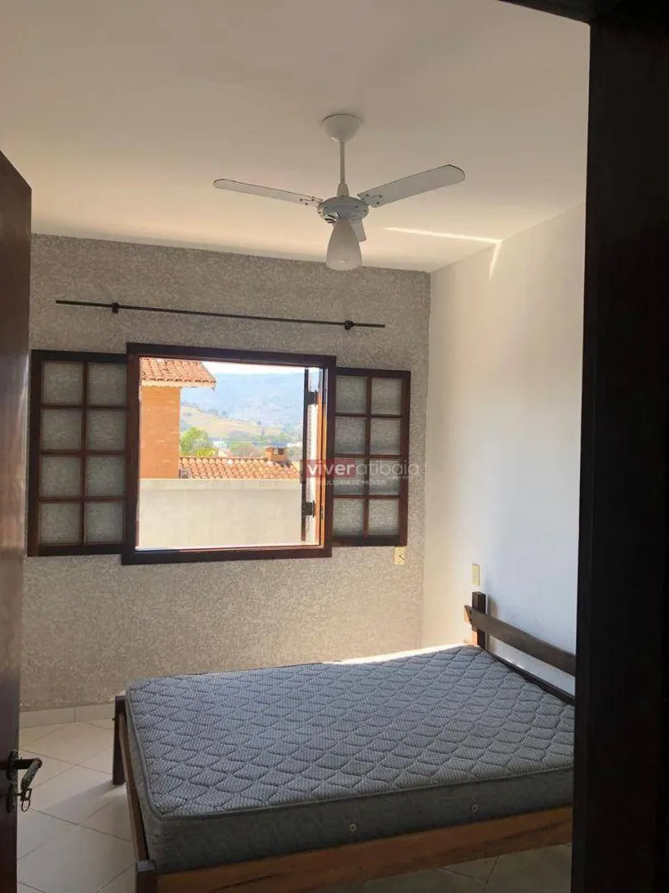 Casa, 4 quartos, 250 m² - Foto 11