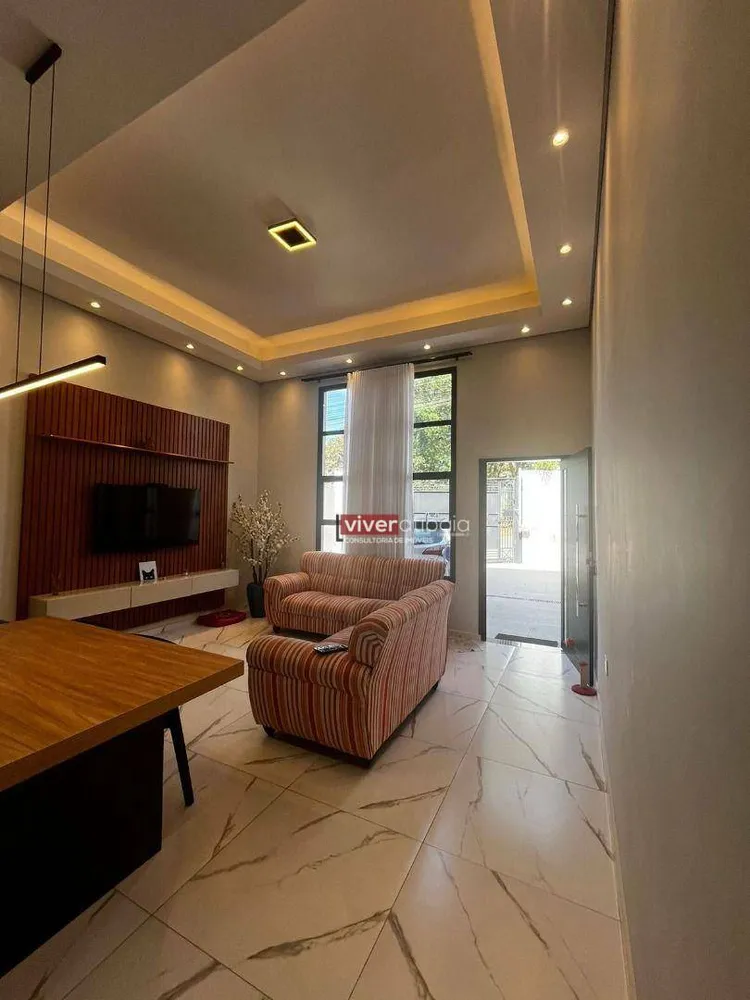 Casa, 3 quartos, 122 m² - Foto 2