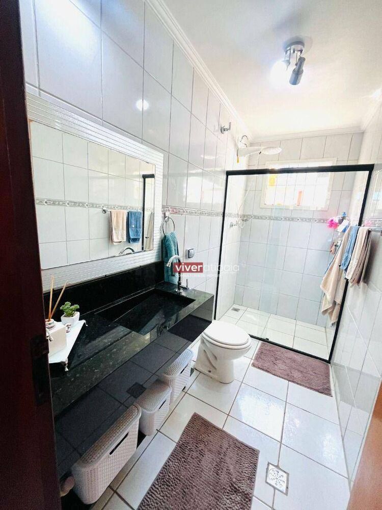 Casa, 3 quartos, 209 m² - Foto 7