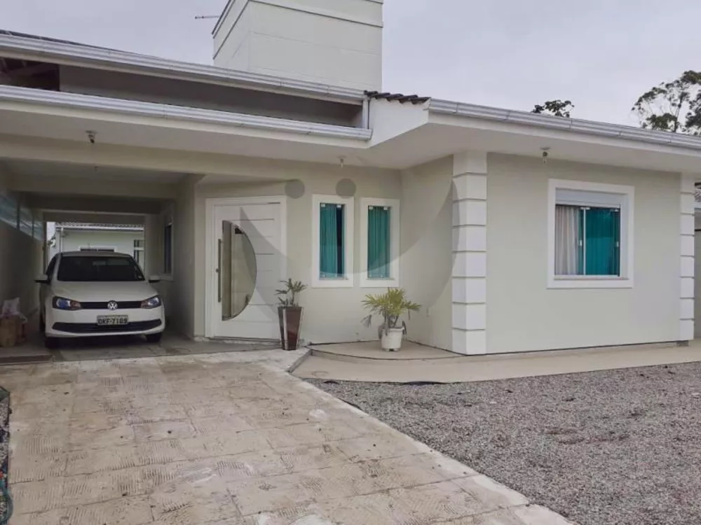 Casa à venda com 3 quartos, 360m² - Foto 1