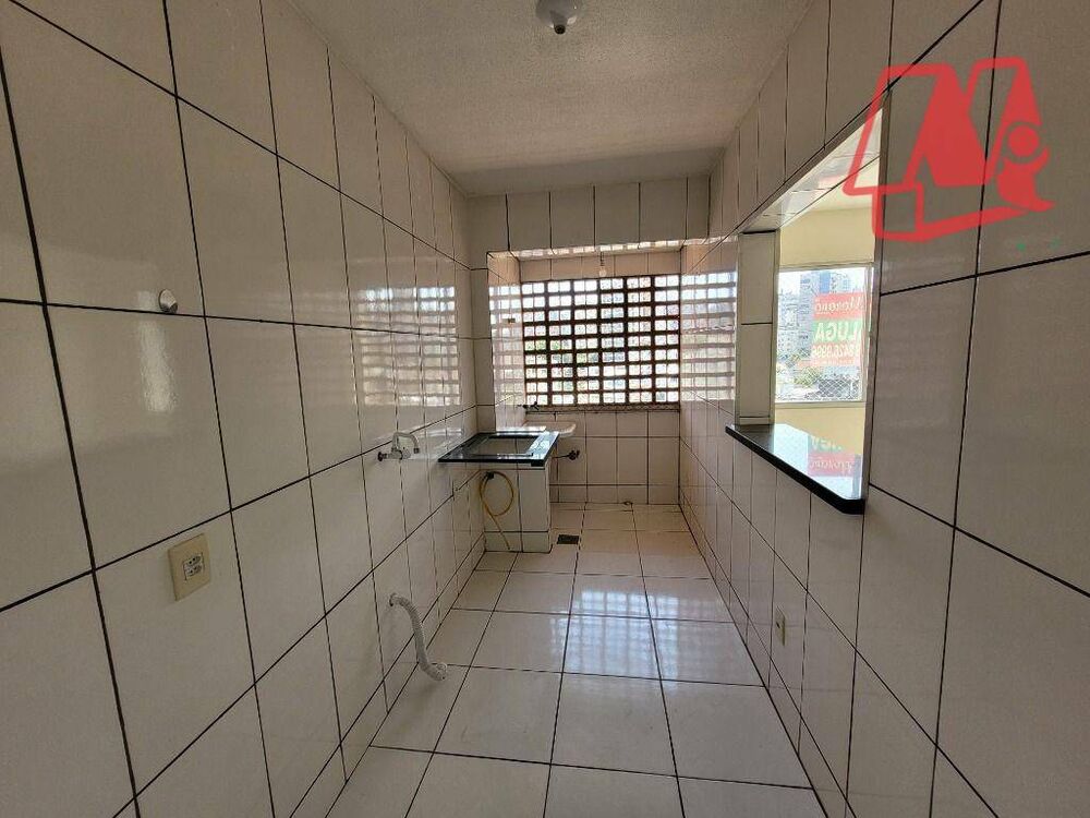 Apartamento à venda com 2 quartos, 72m² - Foto 4