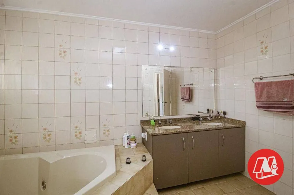 Casa, 3 quartos, 306 m² - Foto 4