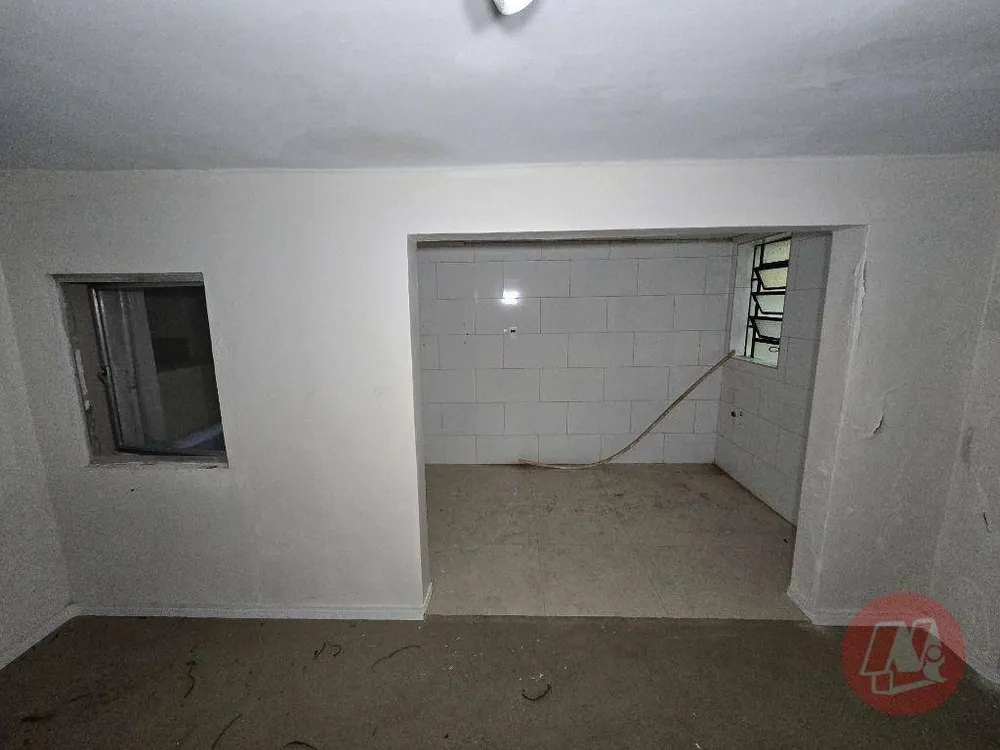 Casa, 6 quartos, 260 m² - Foto 1