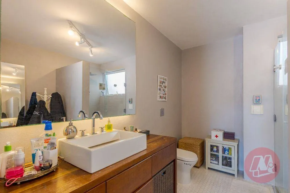 Apartamento, 3 quartos, 174 m² - Foto 2