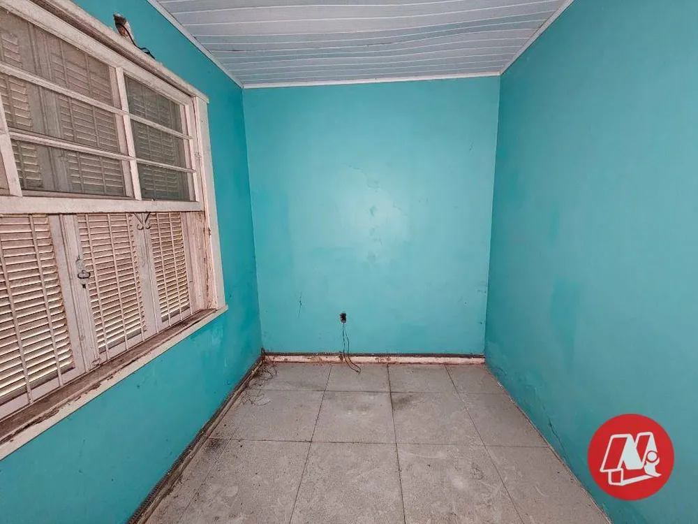 Casa, 4 quartos, 280 m² - Foto 1