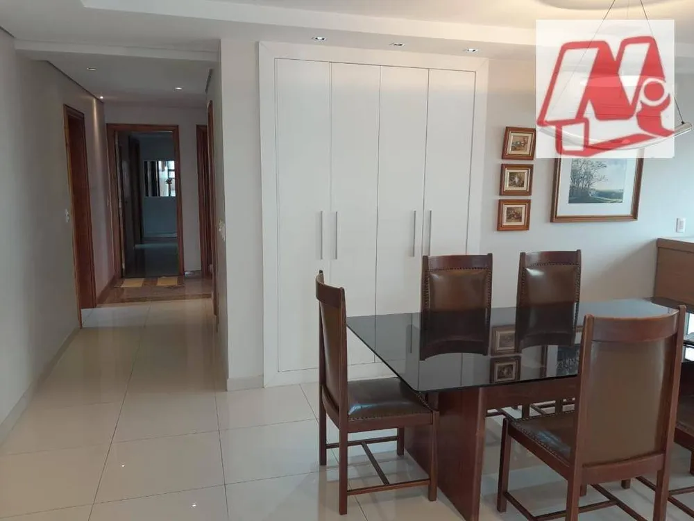Apartamento, 4 quartos, 191 m² - Foto 2