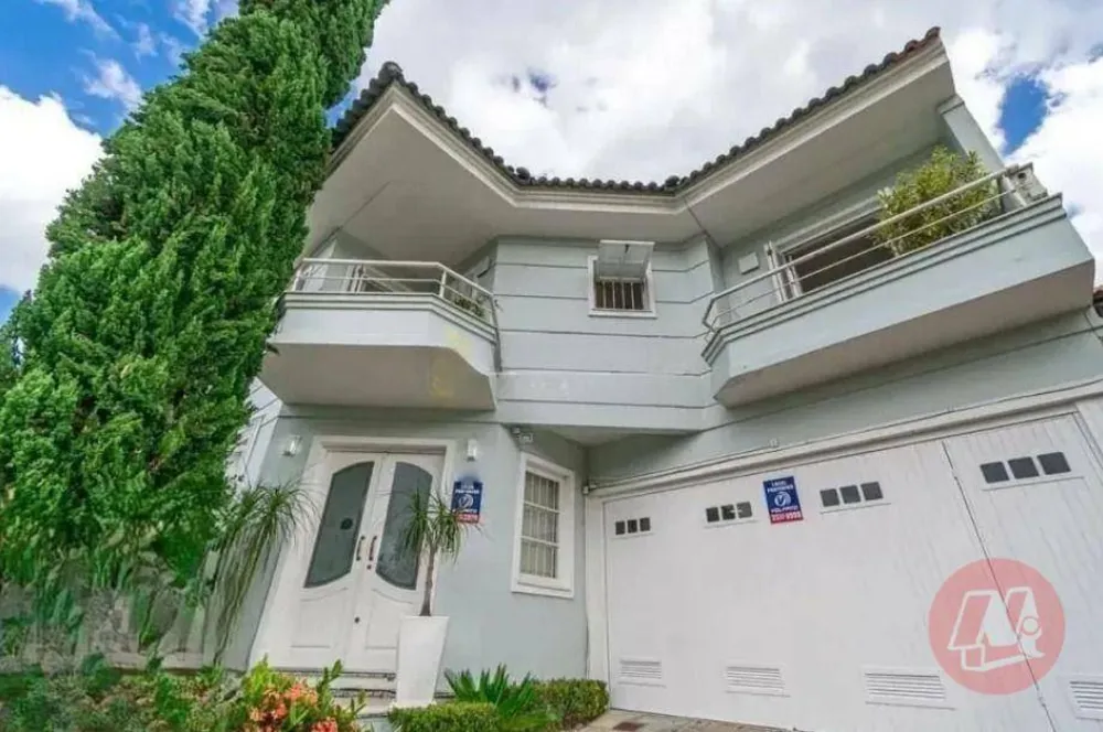 Casa, 3 quartos, 355 m² - Foto 1
