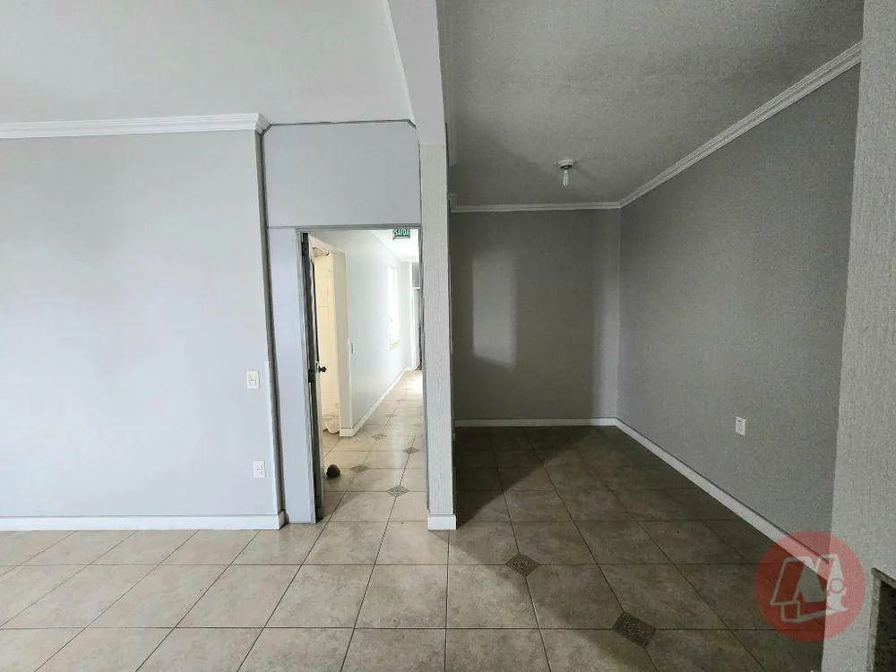 Apartamento, 3 quartos, 100 m² - Foto 2