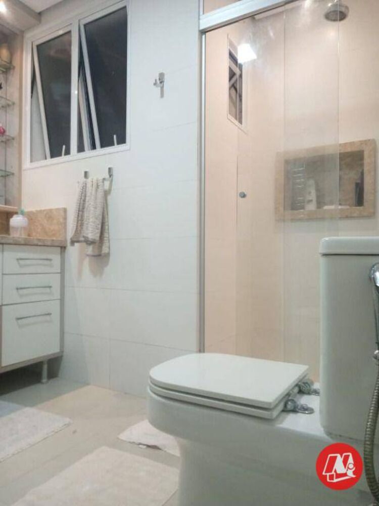Apartamento à venda com 3 quartos, 113m² - Foto 13