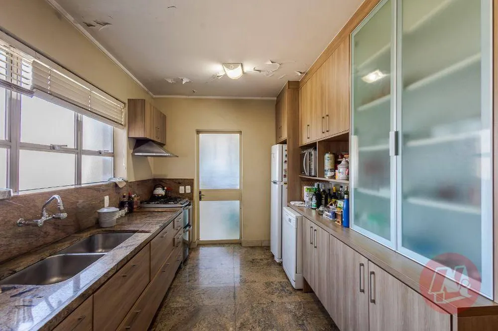 Apartamento, 3 quartos, 258 m² - Foto 2