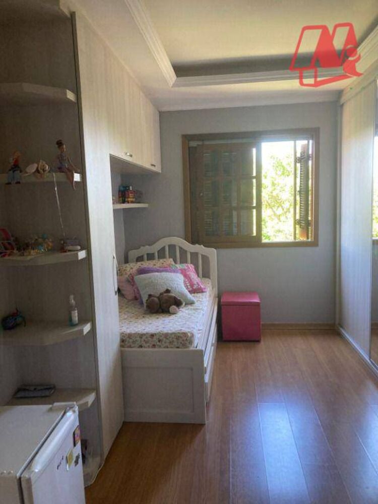 Casa, 3 quartos, 234 m² - Foto 16