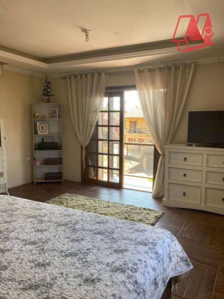 Casa, 3 quartos, 234 m² - Foto 11