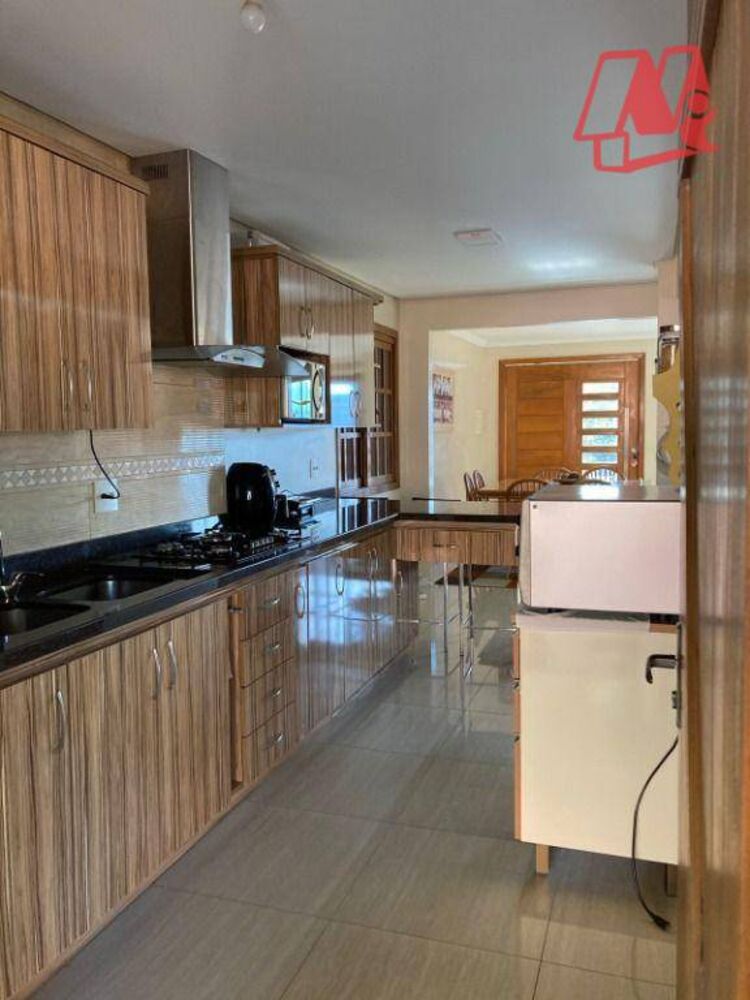 Casa, 3 quartos, 234 m² - Foto 12