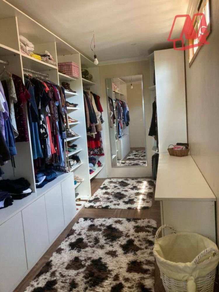 Casa, 3 quartos, 234 m² - Foto 28