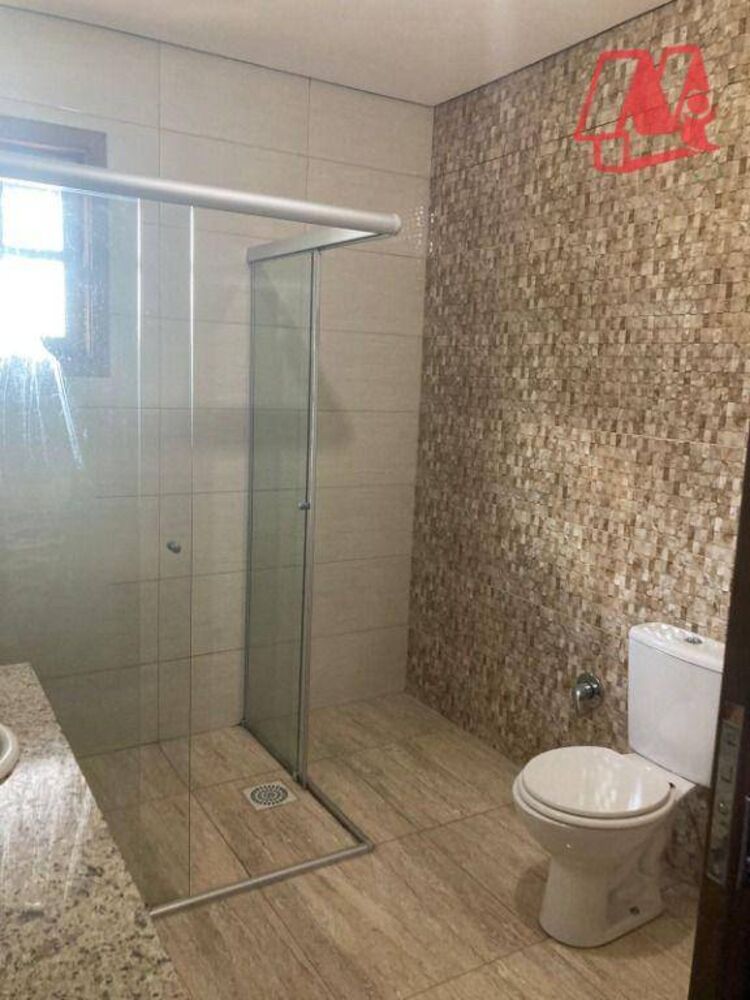Casa, 3 quartos, 234 m² - Foto 30