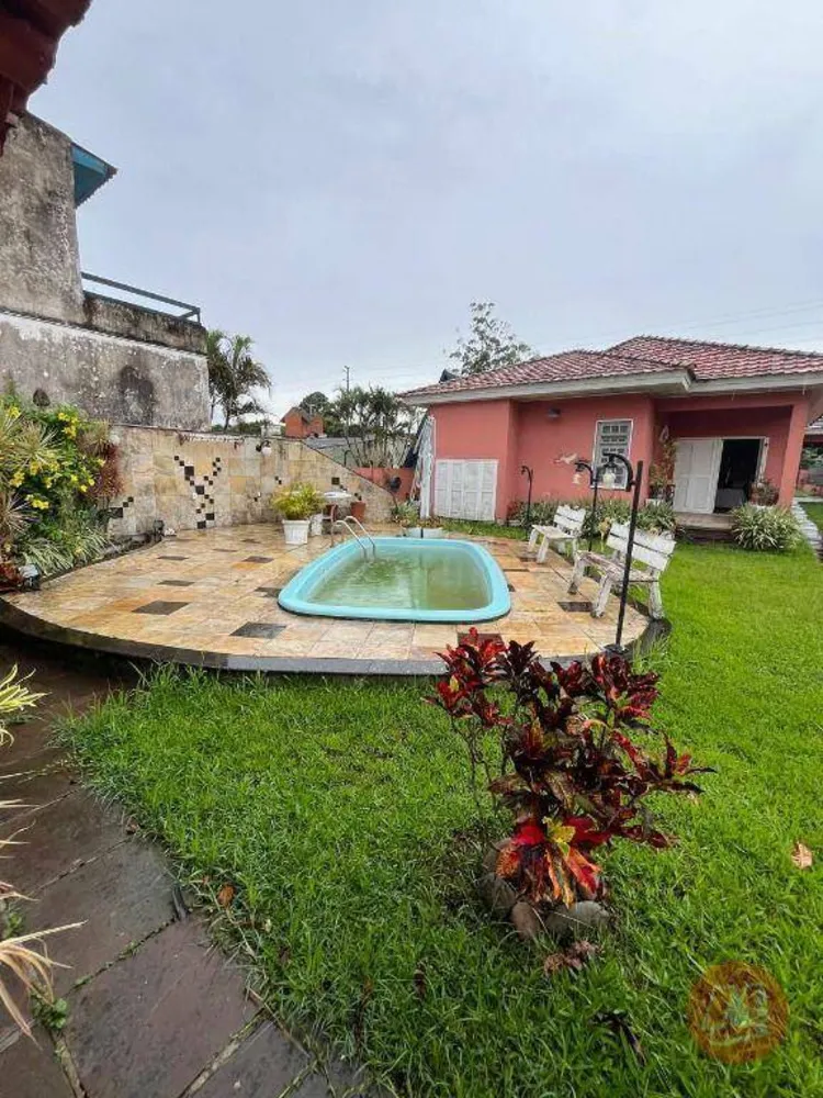 Casa, 4 quartos, 220 m² - Foto 3