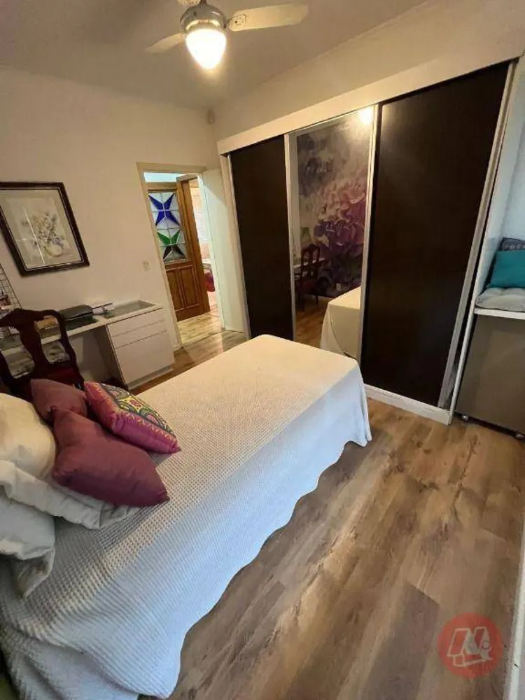 Casa, 4 quartos, 220 m² - Foto 2