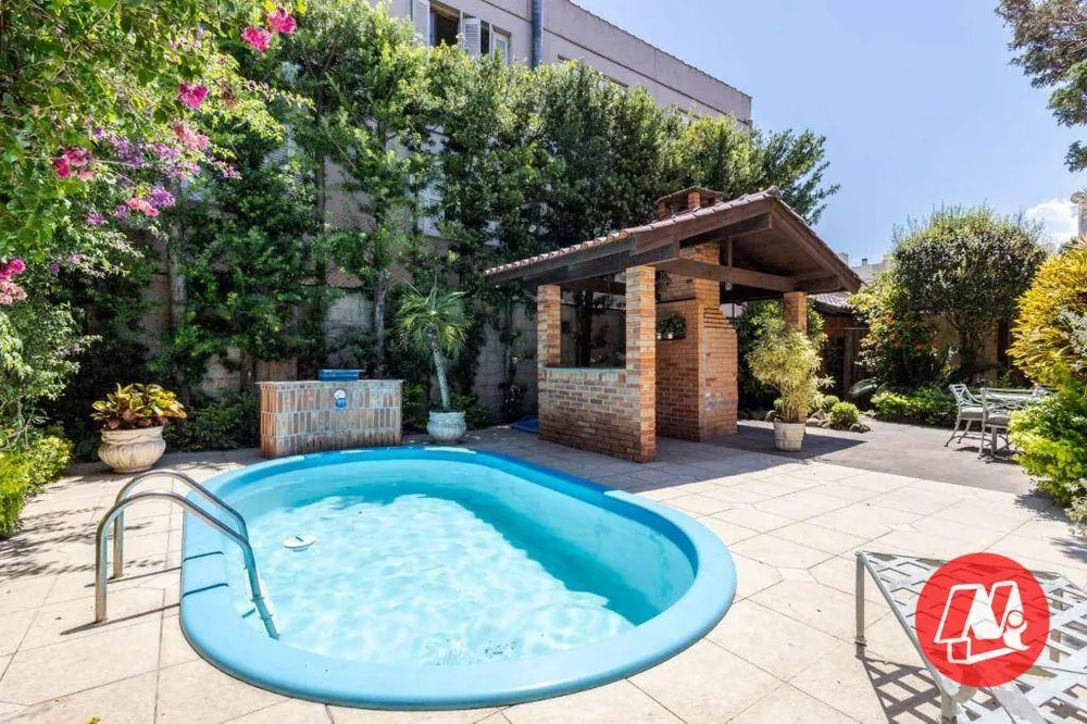 Casa, 5 quartos, 337 m² - Foto 3